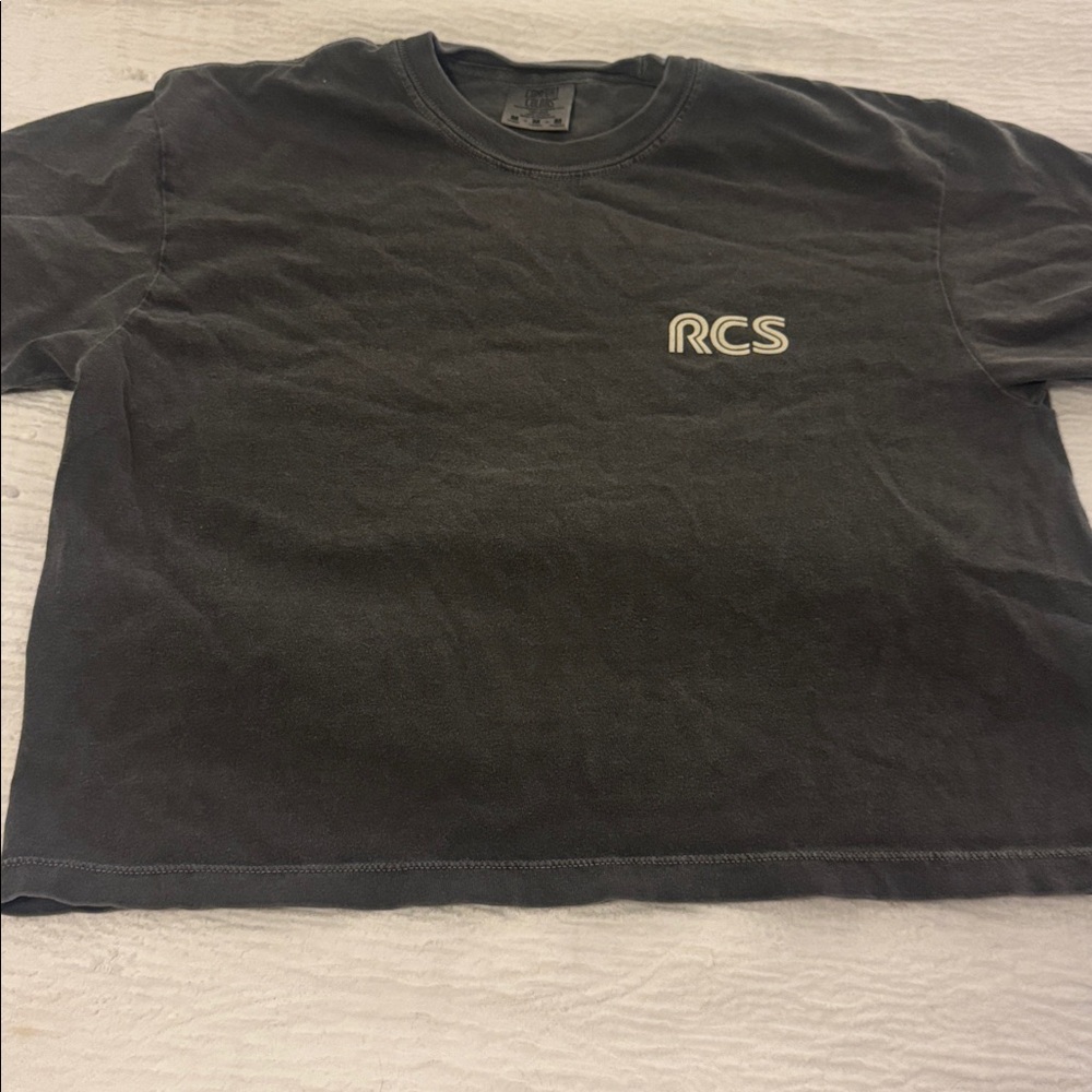 Red Clay Strays Cropped Tee - Picture 3 of 5